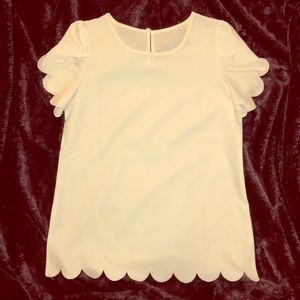 Small White/Ivory Scalloped short sleeved blouse